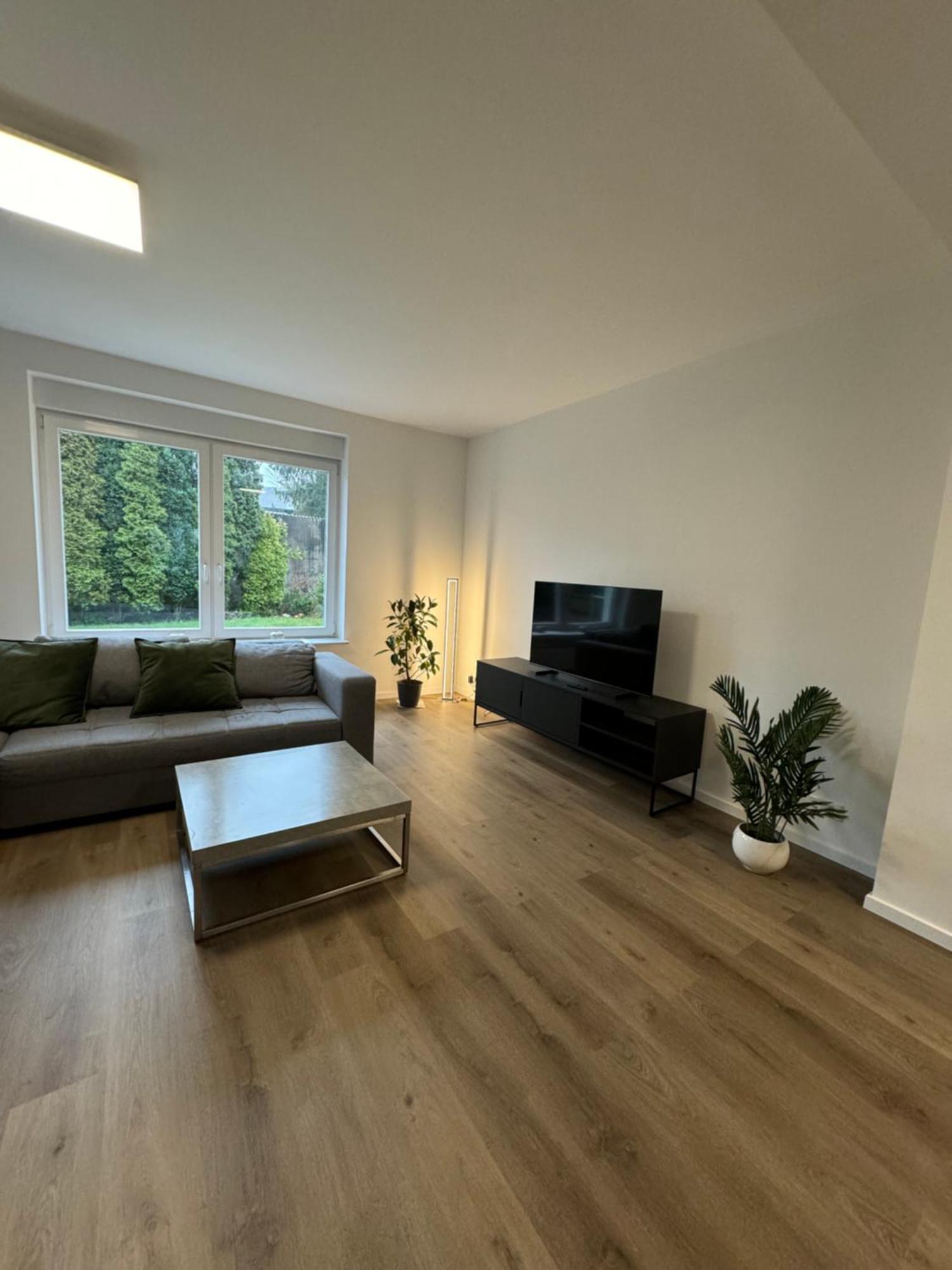 Haus Mit Garten - Kingbett - Wifi - Parkplatz Essen Extérieur photo