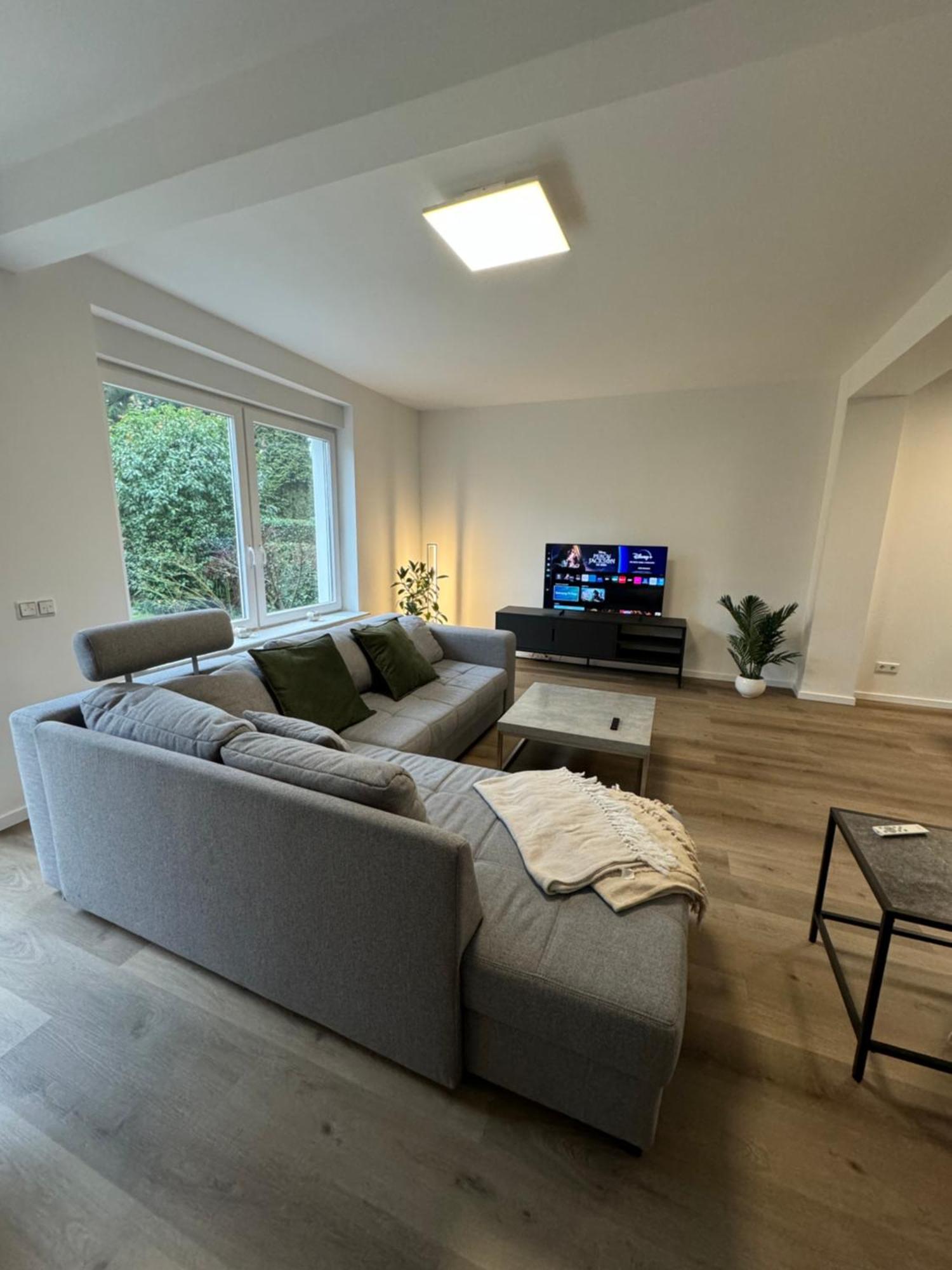 Haus Mit Garten - Kingbett - Wifi - Parkplatz Essen Extérieur photo